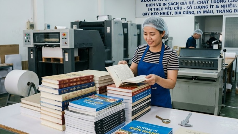 Bảng báo giá in sách giá rẻ theo yêu cầu tại xưởng in TPHCM với chi phí được tối ưu tận gốc.