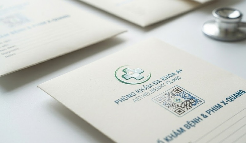 Chi tiết in ấn logo sắc nét trên túi đựng phim X-quang cao cấp Chi tiết in ấn logo sắc nét trên túi đựng phim X-quang cao cấp